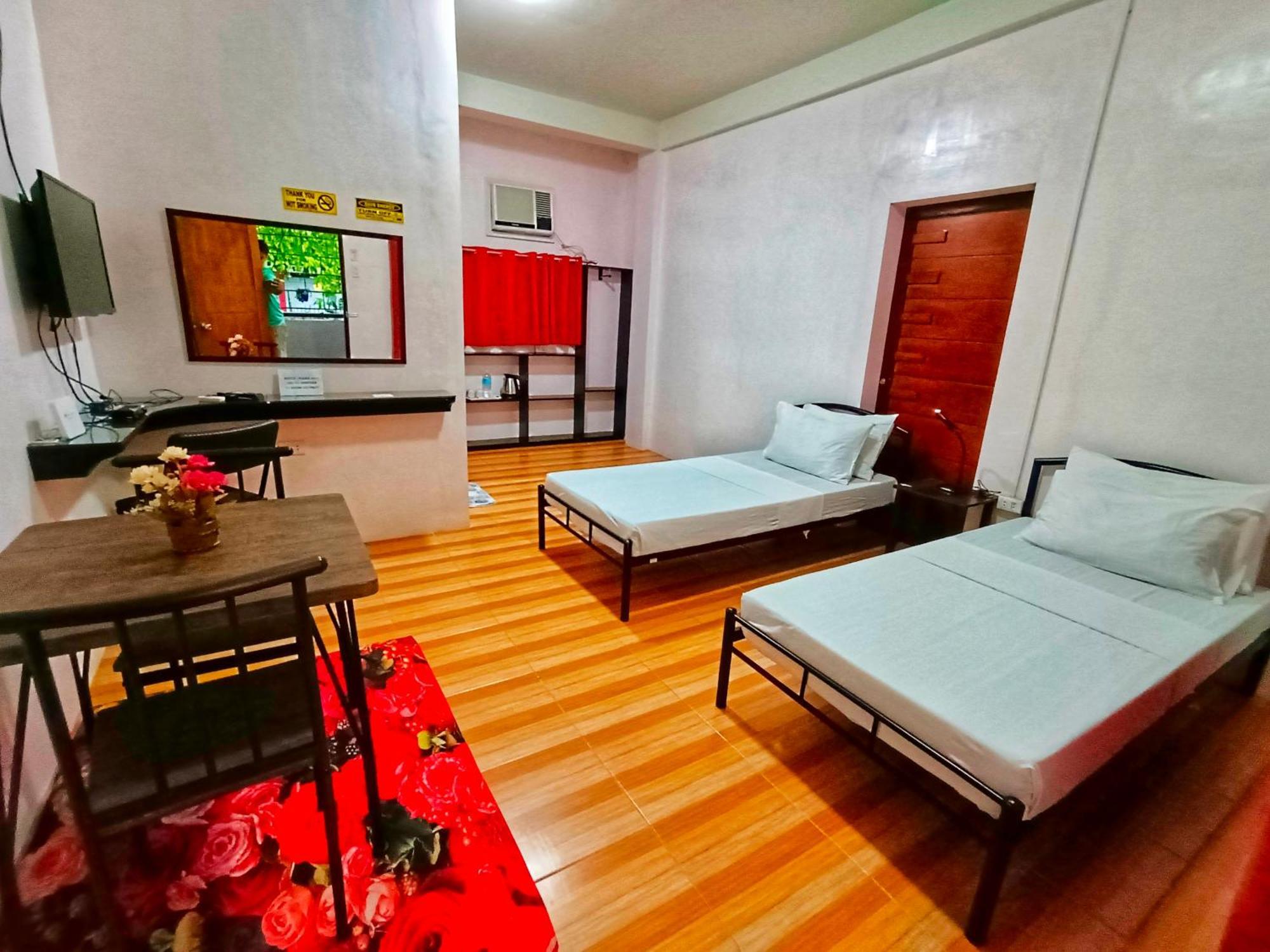 Monte Rio Gardens Bed&Breakfast Alaminos Exterior foto